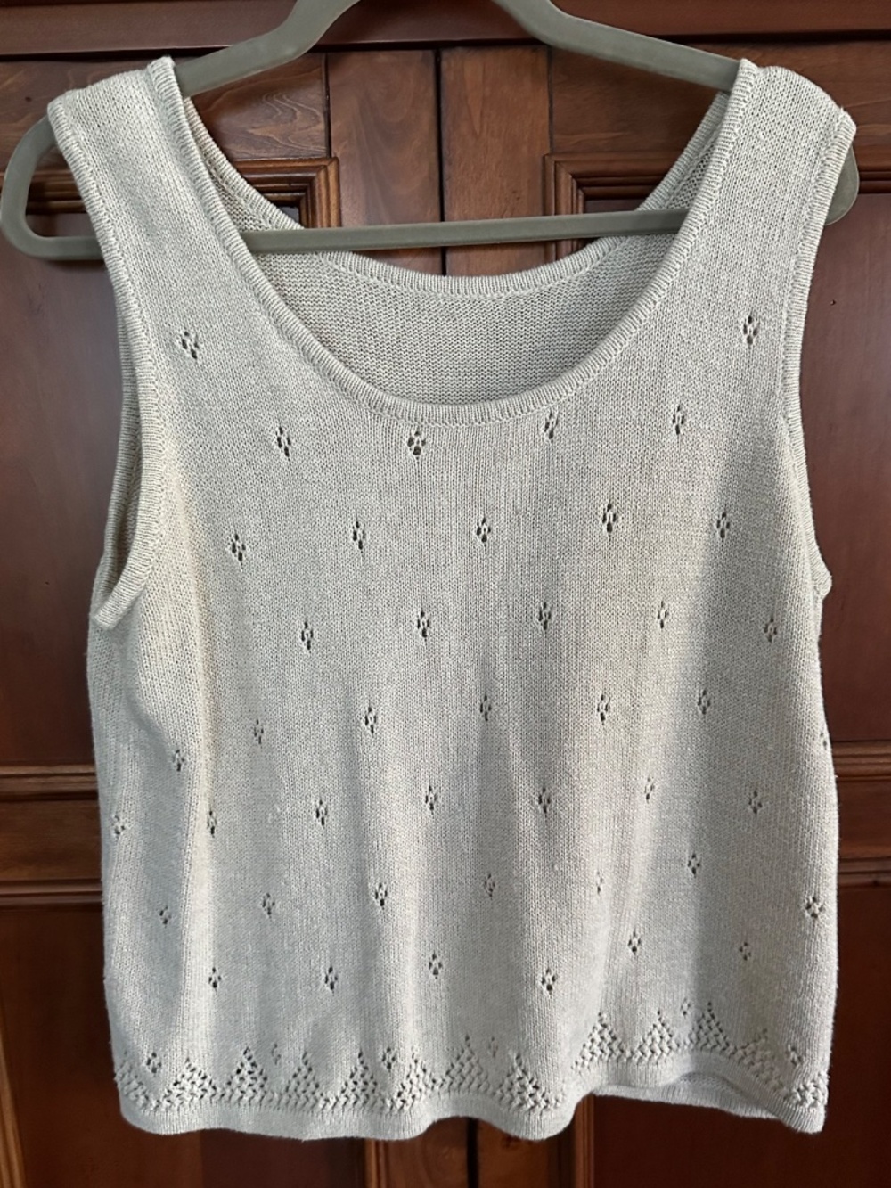 Sleeveless Woman's Beige Cream Tan Crocheted Pattern Tank Top Size M EUC